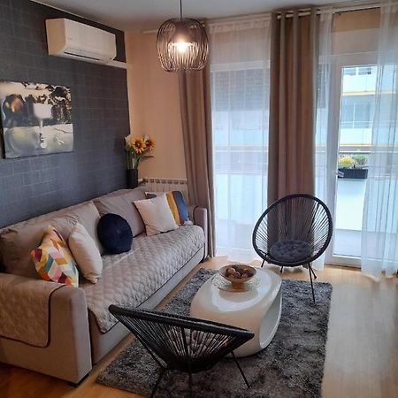 Calla Apartment Zagreb - Novi Apartman, Garaza, Video Nadzor Екстериор снимка
