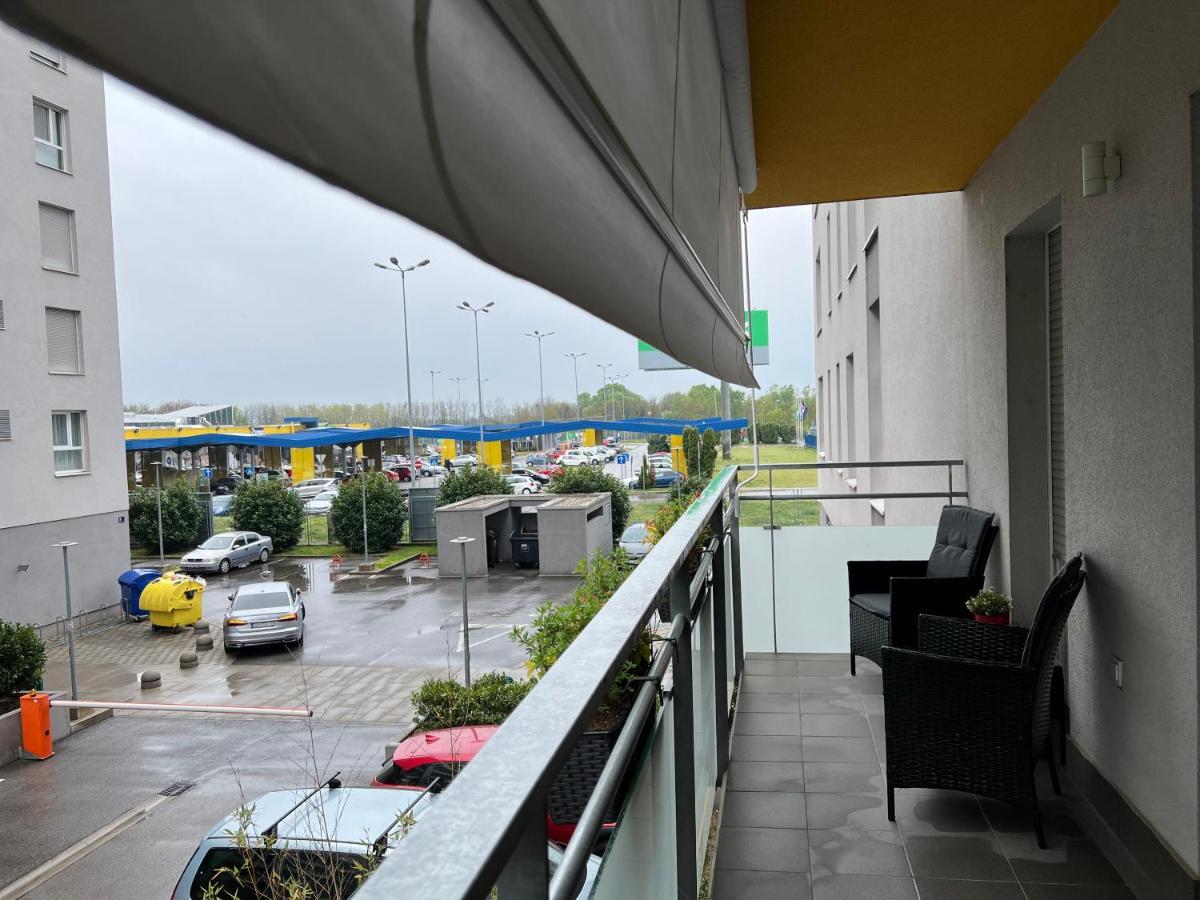 Calla Apartment Zagreb - Novi Apartman, Garaza, Video Nadzor Екстериор снимка